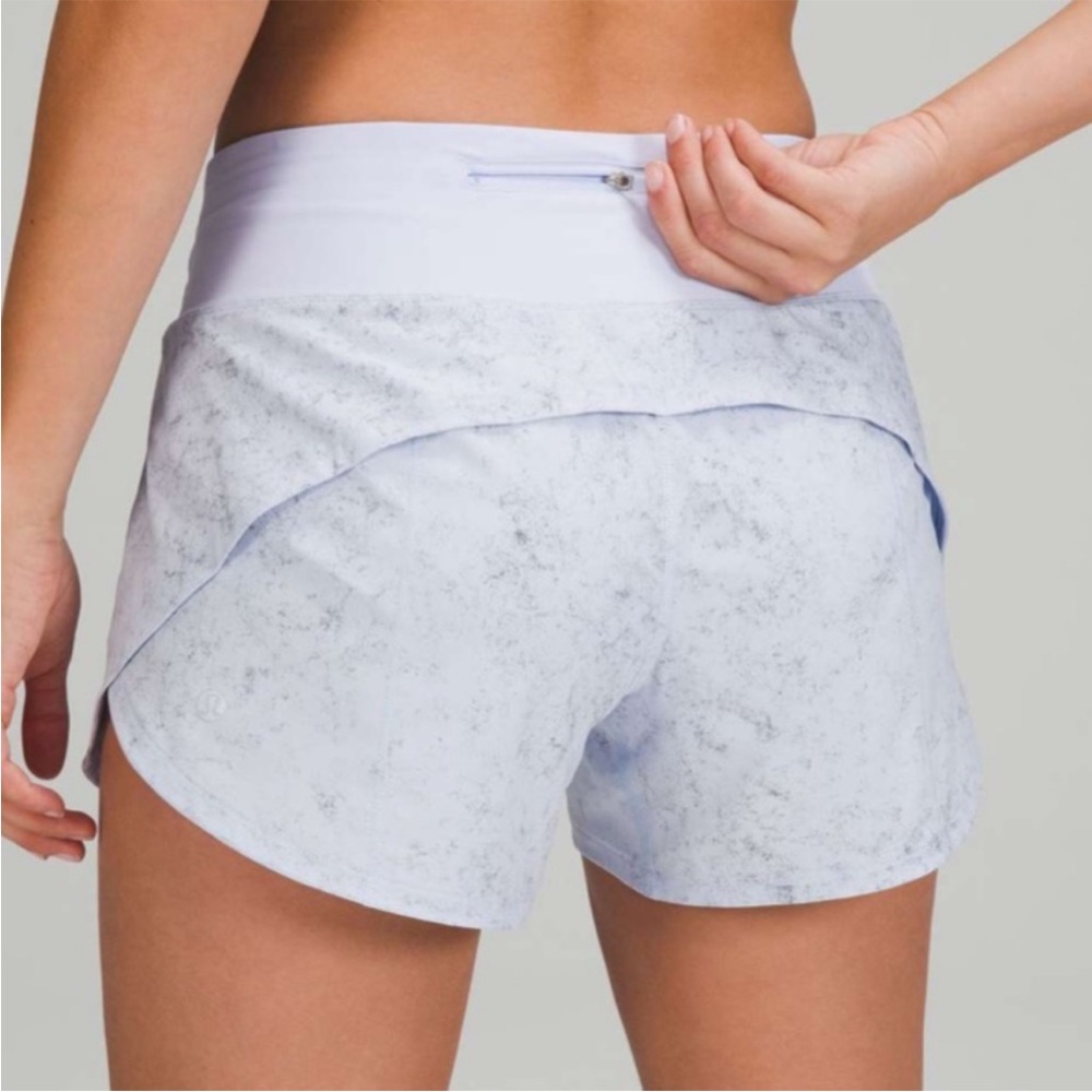 Lululemon Speed Up Mid-Rise Lined
Short 2.5" VDPM/PSLB Size 6